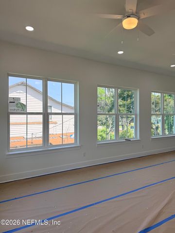 6030 HECKSCHER Drive, Jacksonville, FL 32226