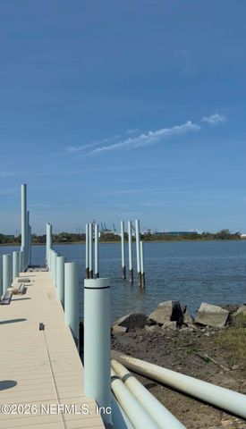 6030 HECKSCHER Drive, Jacksonville, FL 32226