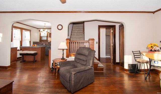 813 E Mitchell Street, Kendallville, IN 46755