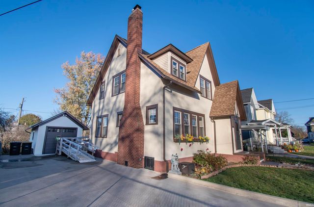 813 E Mitchell Street, Kendallville, IN 46755