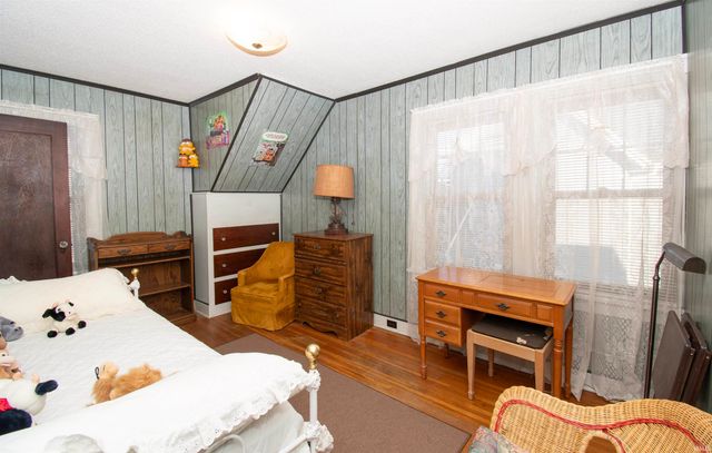 813 E Mitchell Street, Kendallville, IN 46755