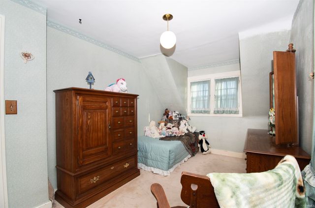 813 E Mitchell Street, Kendallville, IN 46755