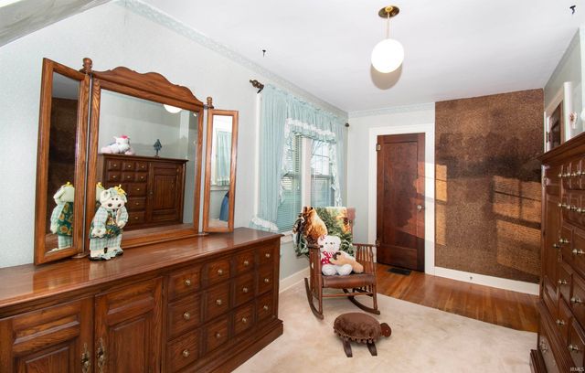 813 E Mitchell Street, Kendallville, IN 46755