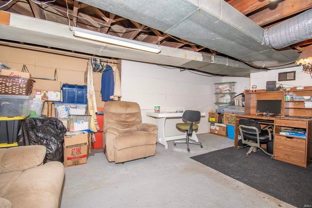 813 E Mitchell Street, Kendallville, IN 46755