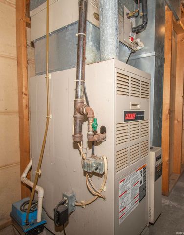 813 E Mitchell Street, Kendallville, IN 46755