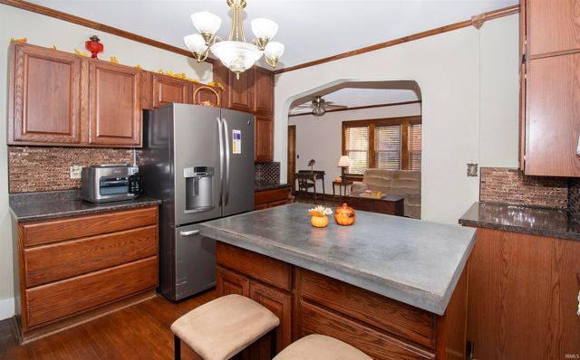 813 E Mitchell Street, Kendallville, IN 46755