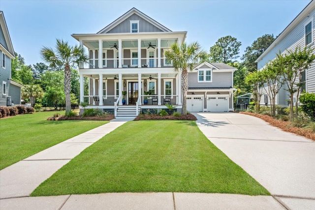 1483 Edgemoor Avenue, Mount Pleasant, SC 29466