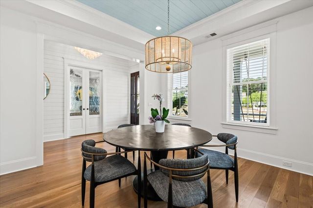 1483 Edgemoor Avenue, Mount Pleasant, SC 29466
