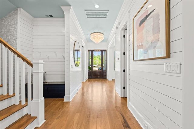 1483 Edgemoor Avenue, Mount Pleasant, SC 29466