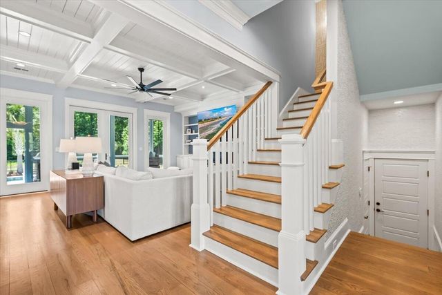 1483 Edgemoor Avenue, Mount Pleasant, SC 29466