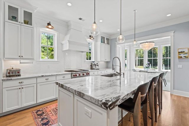 1483 Edgemoor Avenue, Mount Pleasant, SC 29466