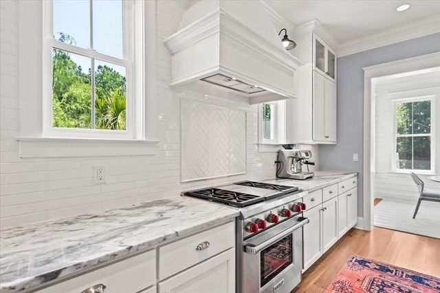 1483 Edgemoor Avenue, Mount Pleasant, SC 29466