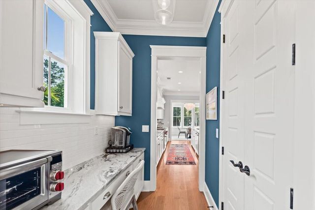 1483 Edgemoor Avenue, Mount Pleasant, SC 29466