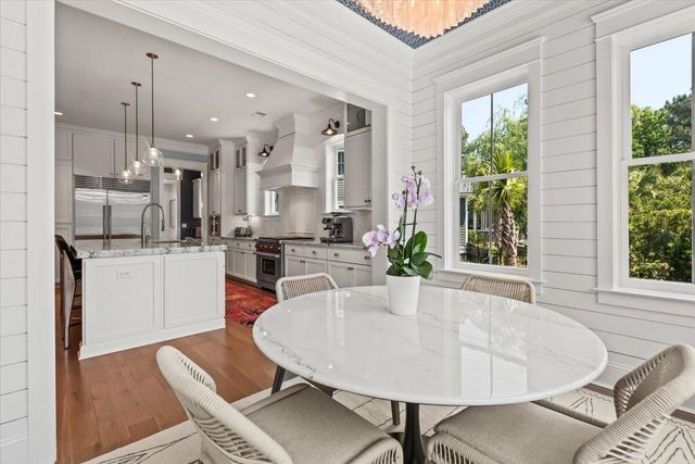 1483 Edgemoor Avenue, Mount Pleasant, SC 29466