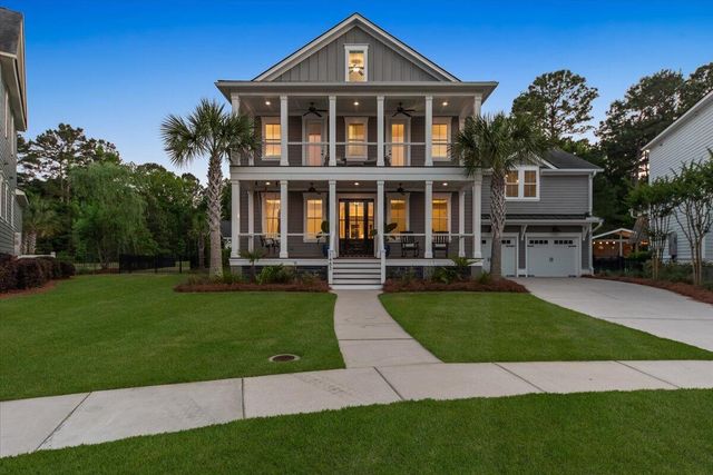 1483 Edgemoor Avenue, Mount Pleasant, SC 29466