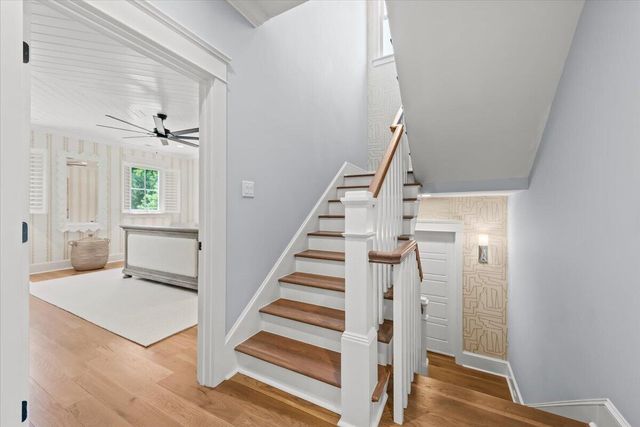 1483 Edgemoor Avenue, Mount Pleasant, SC 29466