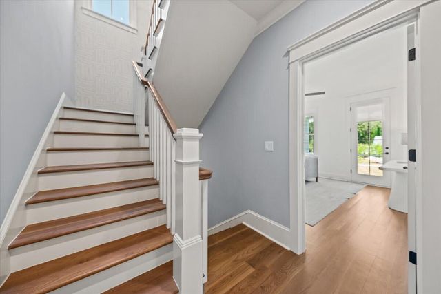 1483 Edgemoor Avenue, Mount Pleasant, SC 29466