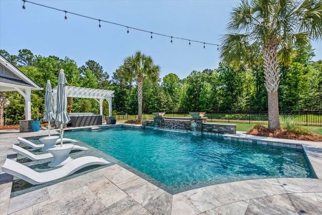 1483 Edgemoor Avenue, Mount Pleasant, SC 29466
