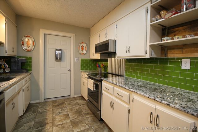 10569 Dove Street, Kingston, OK 73439