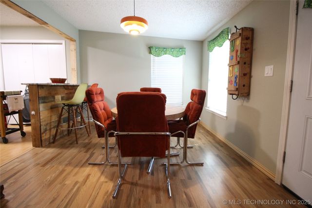 10569 Dove Street, Kingston, OK 73439