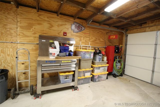 10569 Dove Street, Kingston, OK 73439