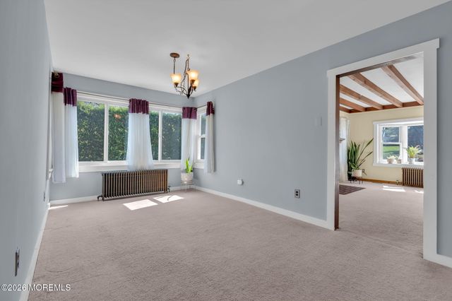 44 Asbury Road, Farmingdale, NJ 07727