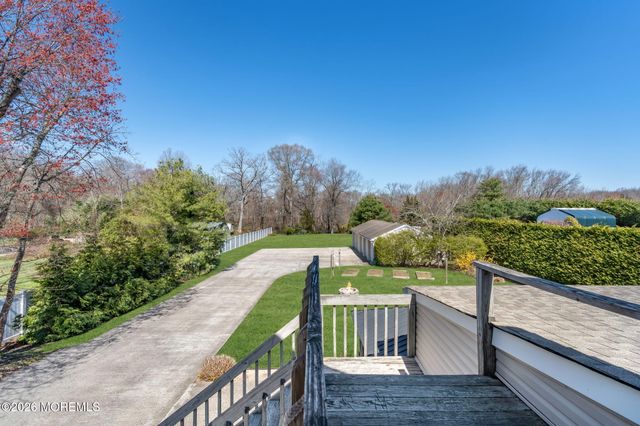 44 Asbury Road, Farmingdale, NJ 07727