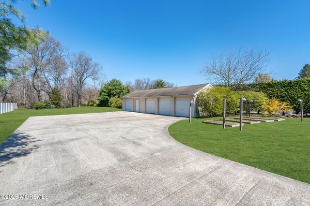 44 Asbury Road, Farmingdale, NJ 07727