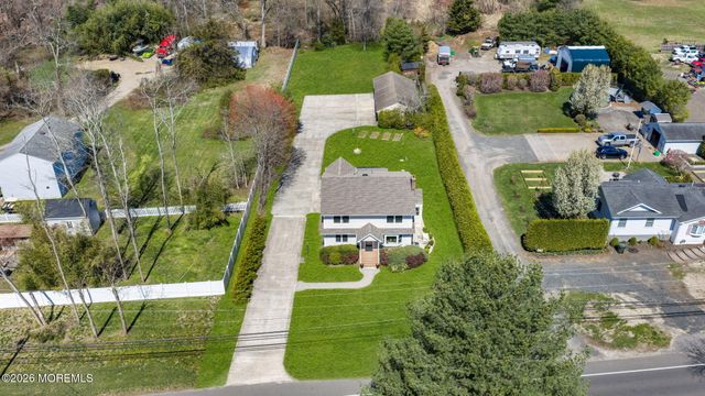 44 Asbury Road, Farmingdale, NJ 07727