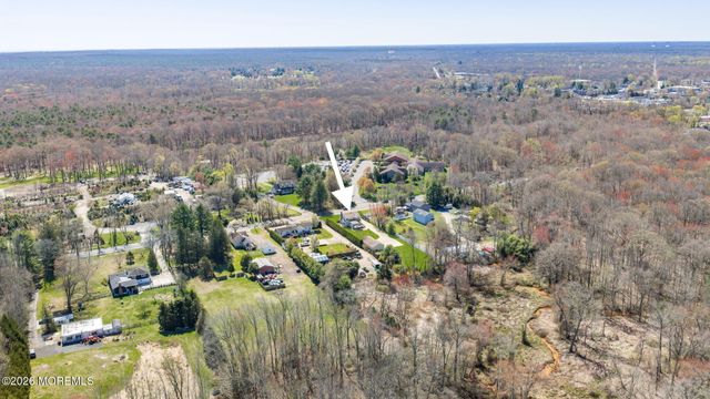 44 Asbury Road, Farmingdale, NJ 07727