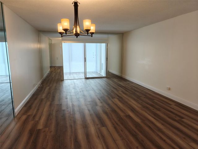 14797 Cumberland Dr 101, Delray Beach, FL 33446