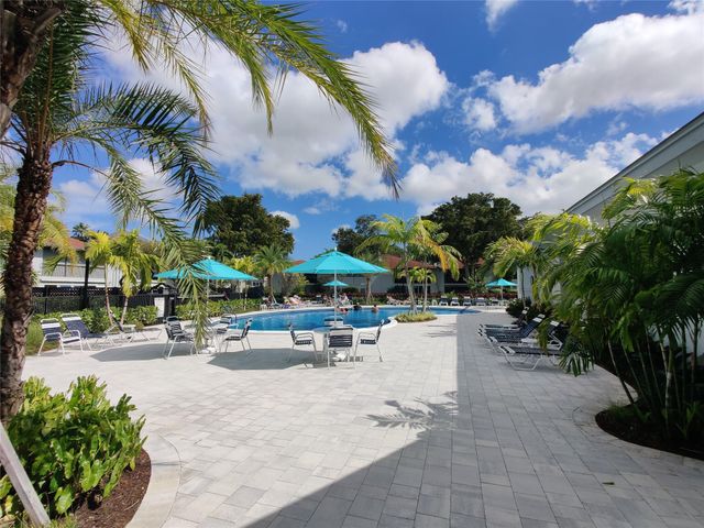 14797 Cumberland Dr 101, Delray Beach, FL 33446