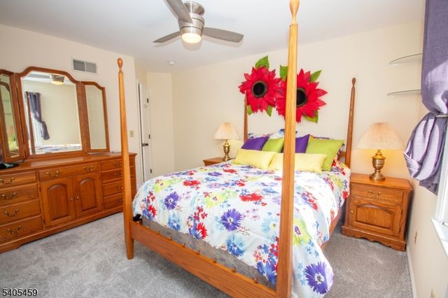 6 Meadow Lake Dr, Hardwick Twp., NJ 07825