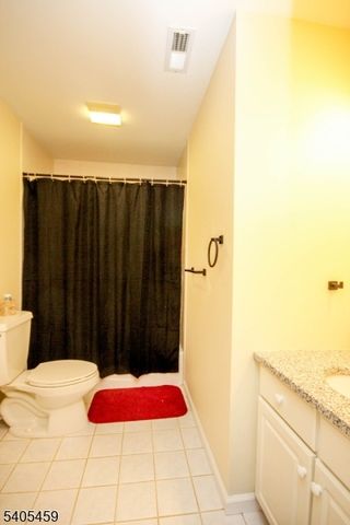 6 Meadow Lake Dr, Hardwick Twp., NJ 07825