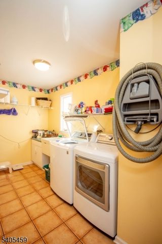 6 Meadow Lake Dr, Hardwick Twp., NJ 07825