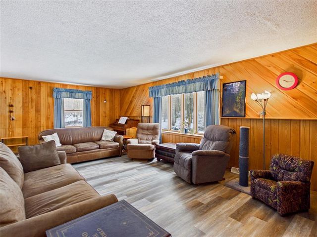 10148 McClaine Road, Hayward, WI 54843