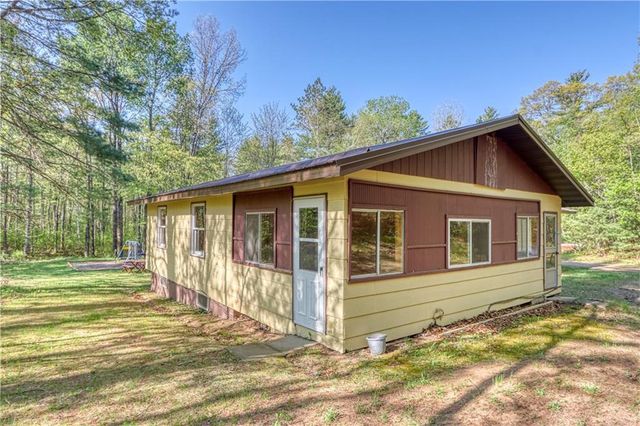 10148 McClaine Road, Hayward, WI 54843