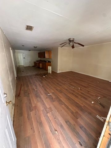 1701 Midway Street, Shreveport, LA 71108