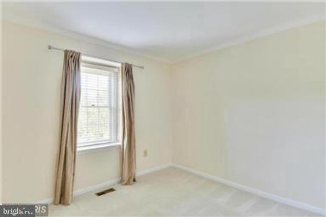 5726 BREWER HOUSE CIR, Rockville, MD 20852