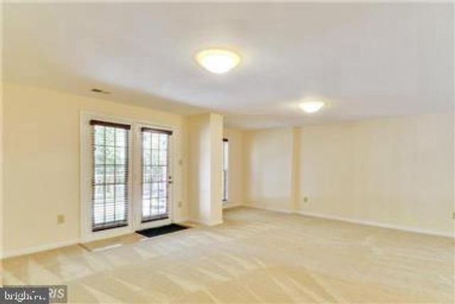 5726 BREWER HOUSE CIR, Rockville, MD 20852