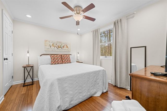 560 S Flagship Drive 6, Salem, SC 29676
