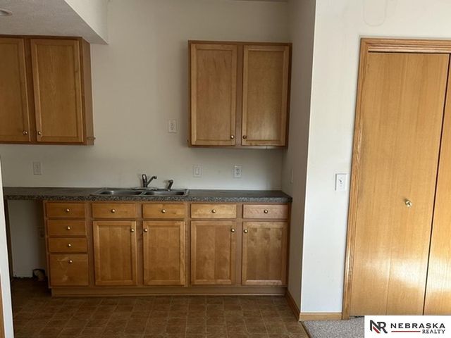3747 W Burgess Lane, Lincoln, NE 68523