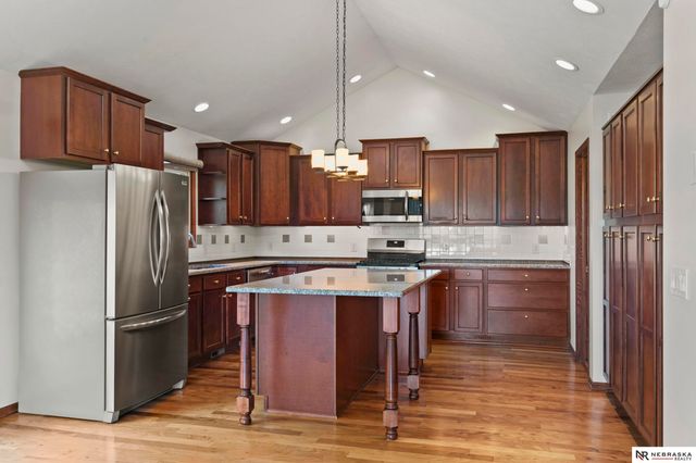 3747 W Burgess Lane, Lincoln, NE 68523