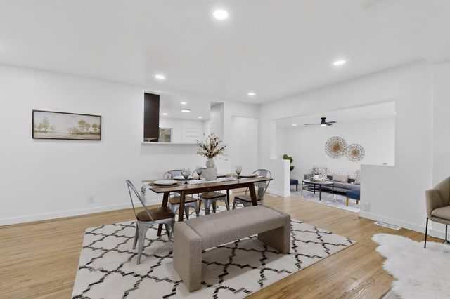 2221 Frederick Place NW, Albuquerque, NM 87104