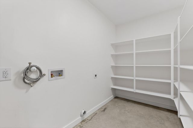 2221 Frederick Place NW, Albuquerque, NM 87104