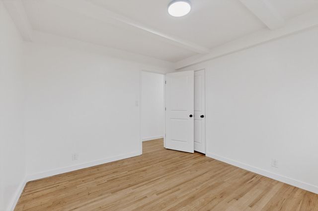 2221 Frederick Place NW, Albuquerque, NM 87104