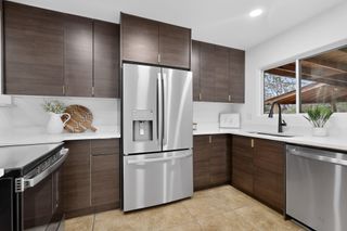 2221 Frederick Place NW, Albuquerque, NM 87104