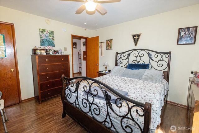 1107 S 4th Street, Dayton, WA 99328