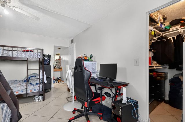 1801 S Treasure Drive 415, North Bay Village, FL 33141