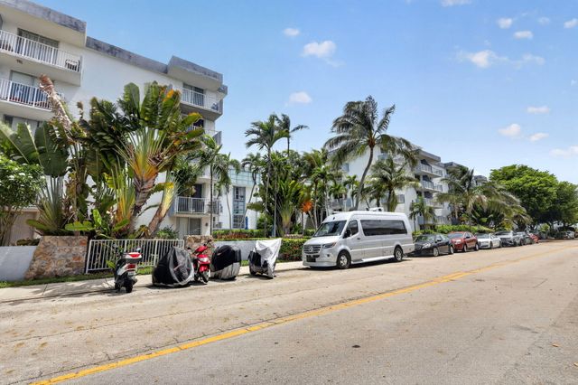 1801 S Treasure Drive 415, North Bay Village, FL 33141